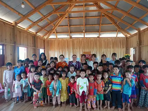 က ေလးများဧဝံေဂလိခရီးစဉ်_၀၅