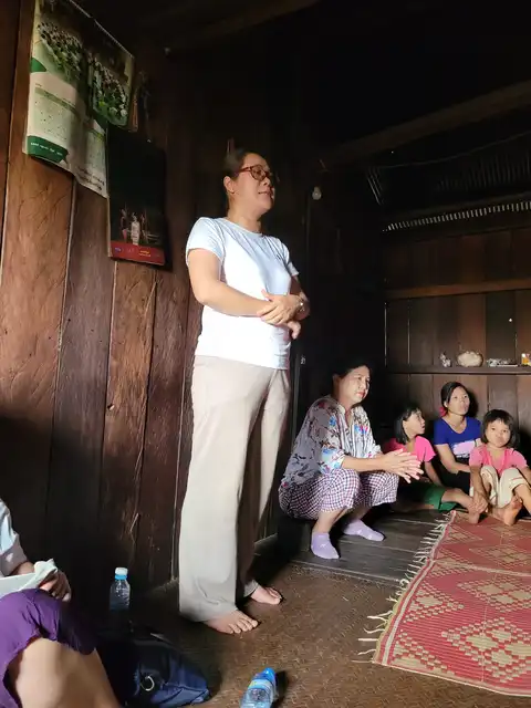 အမျိုးသမီးအဖွဲ့ဧဝံေဂလိ_၀၉